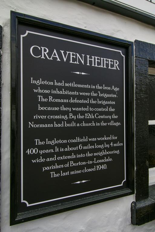 Craven Heifer Hotel Ingleton  Exterior photo